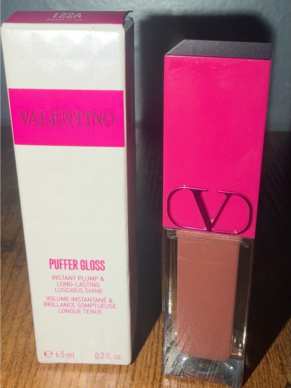 VALENTINO Puffer Gloss Lip 122A “Warm It Up” 0.2 fl oz - NIB - Instant Plumping